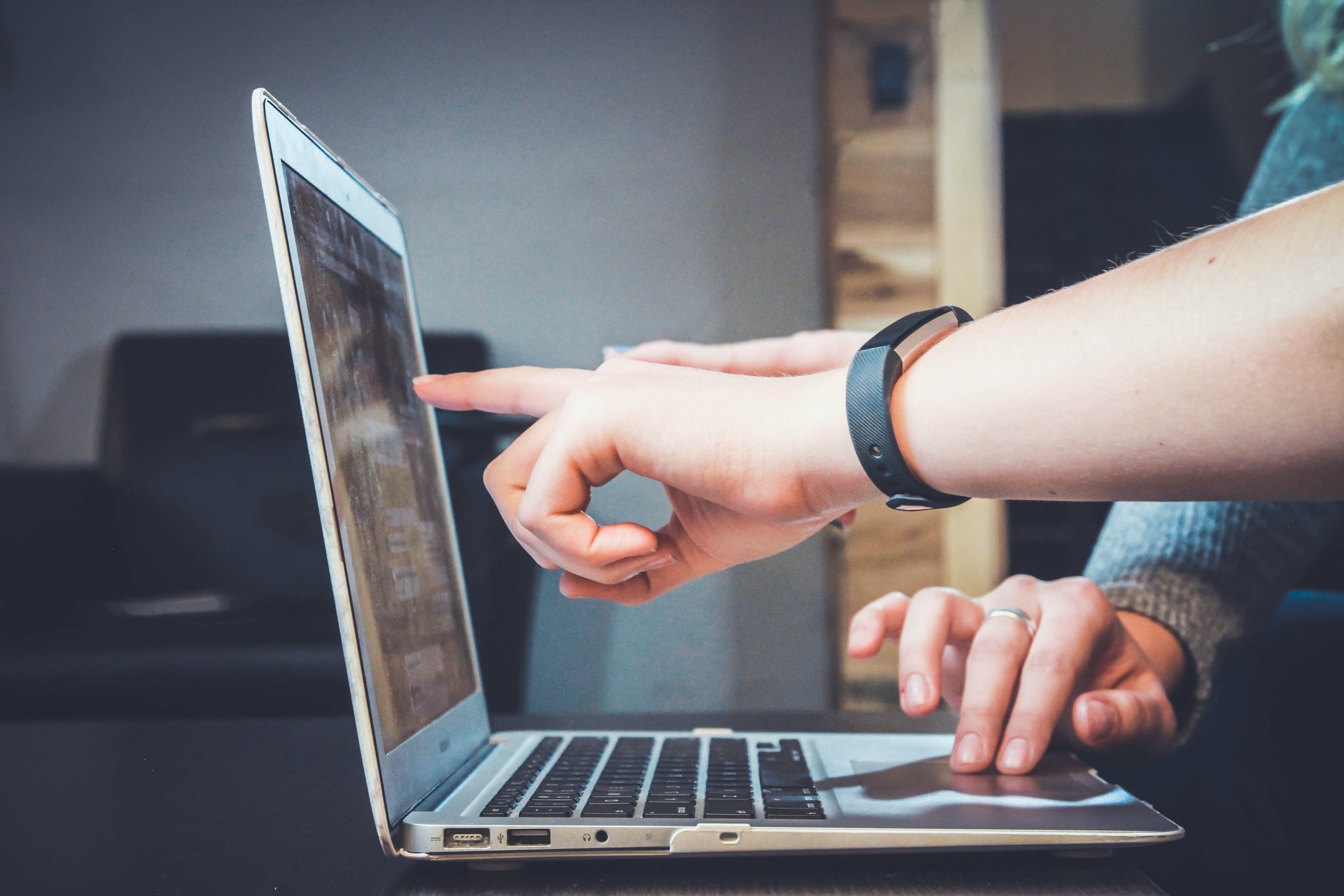 How to Choose the Right Development Approach for Your Business